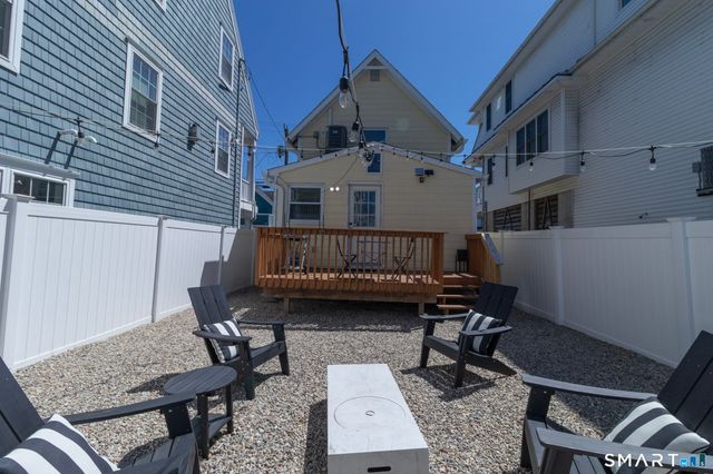 784 East Broadway, Milford, CT 06460