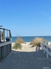 784 East Broadway, Milford, CT 06460