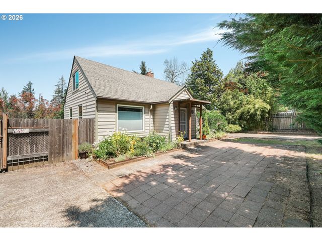 333 HOLMES Ln, Oregon City, OR 97045
