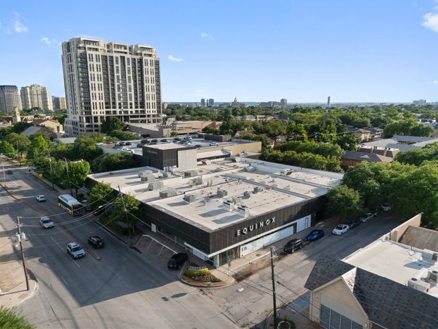 3919 Holland Avenue 206, Dallas, TX 75219