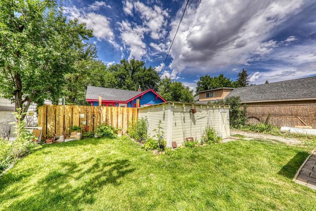 208 Railroad Avenue, Loyalton, CA 96118