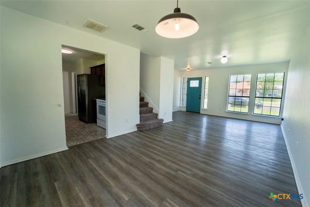 2706 Windmill Drive, Killeen, TX 76549