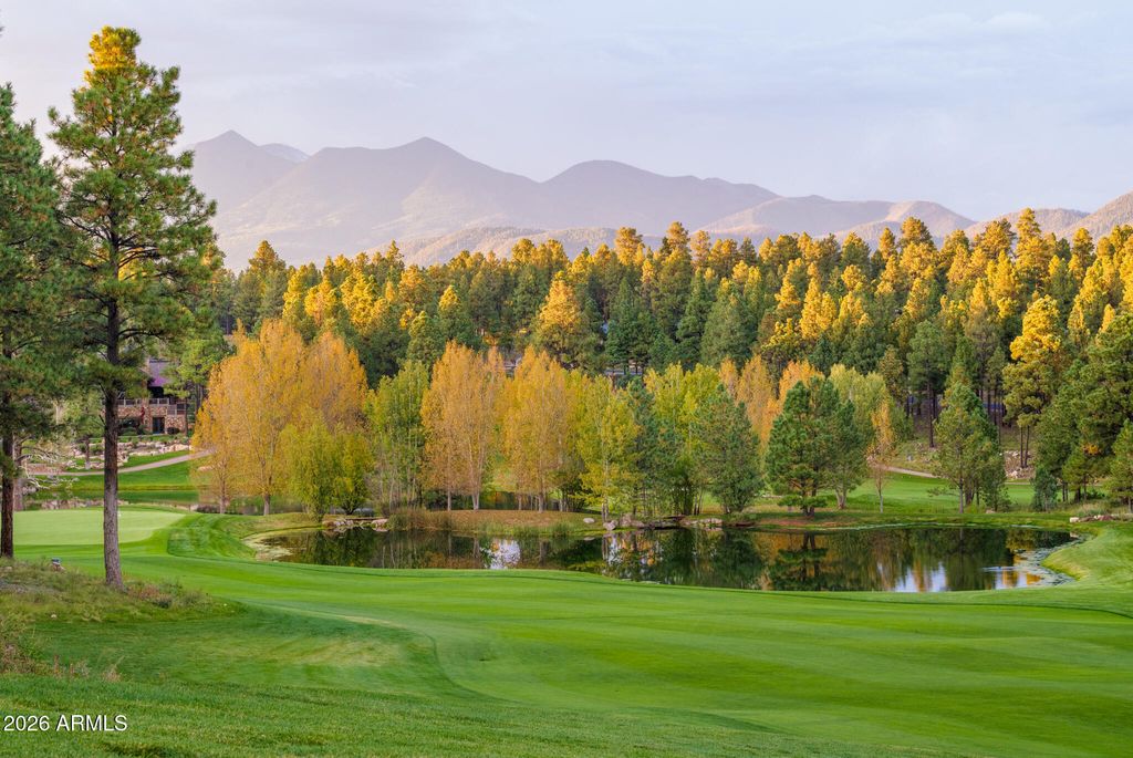 Image 13 of property listing at 3681 S Woodland Hills Drive 363, Flagstaff, AZ 86005