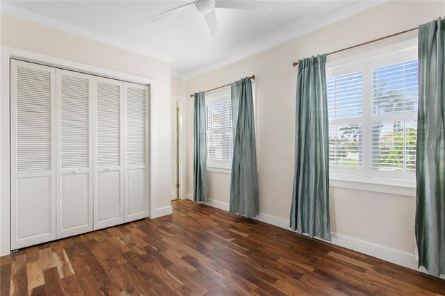 215 HARRISON AVENUE, Belleair Beach, FL 33786