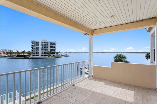 215 HARRISON AVENUE, Belleair Beach, FL 33786