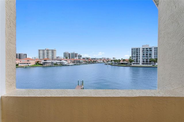 215 HARRISON AVENUE, Belleair Beach, FL 33786