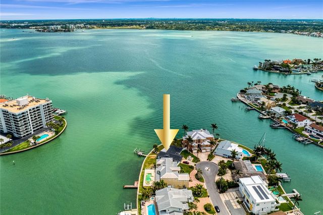 215 HARRISON AVENUE, Belleair Beach, FL 33786