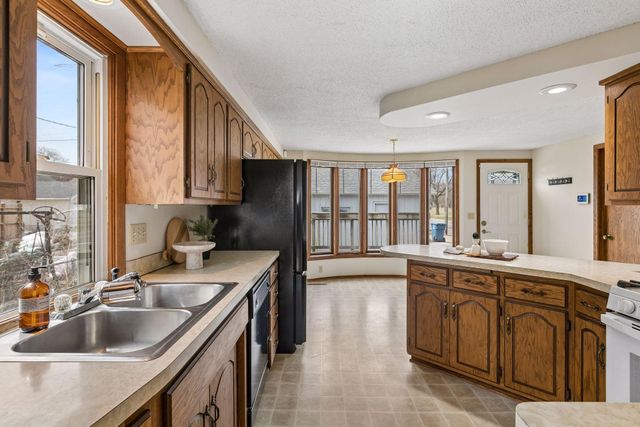 4431 Russell Avenue N, Minneapolis, MN 55412