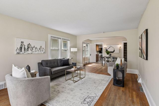 4431 Russell Avenue N, Minneapolis, MN 55412