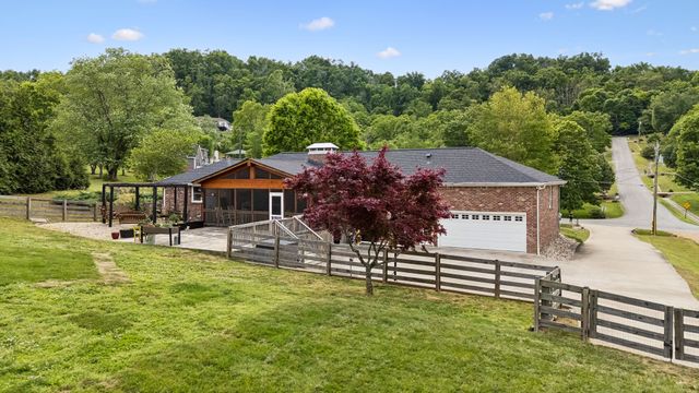 102 Azalea Ln, Franklin, TN 37064