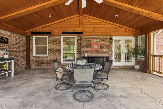 102 Azalea Ln, Franklin, TN 37064