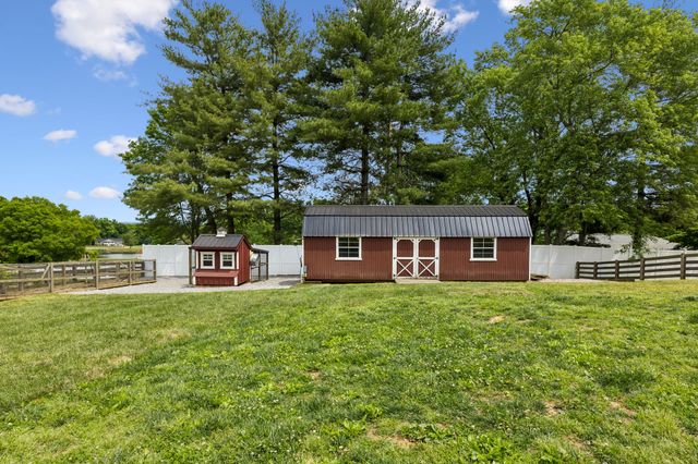 102 Azalea Ln, Franklin, TN 37064