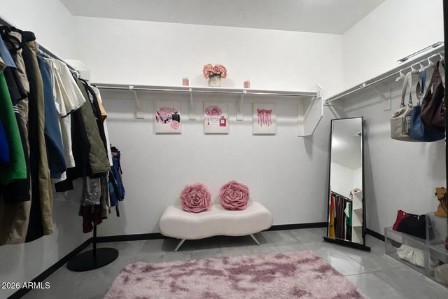 8616 W RANCHO Drive, Glendale, AZ 85305