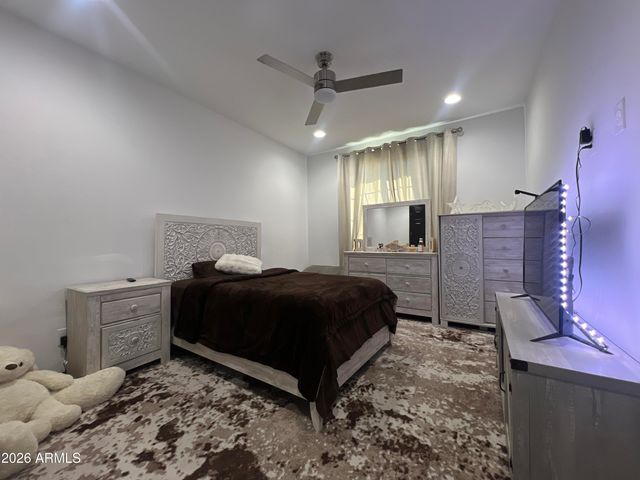 8616 W RANCHO Drive, Glendale, AZ 85305