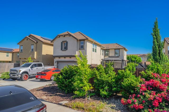 1767 W WOODWARD Ave, Manteca, CA 95337