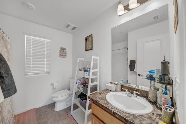 1767 W WOODWARD Ave, Manteca, CA 95337