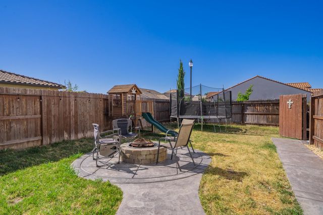 1767 W WOODWARD Ave, Manteca, CA 95337