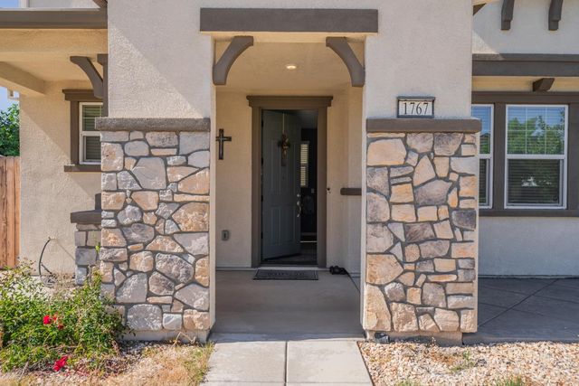 1767 W WOODWARD Ave, Manteca, CA 95337