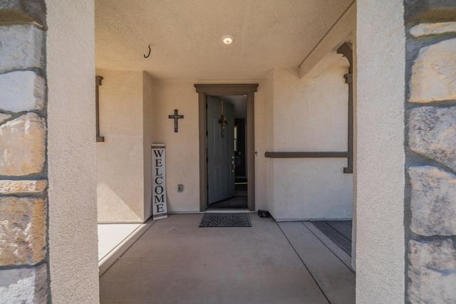1767 W WOODWARD Ave, Manteca, CA 95337