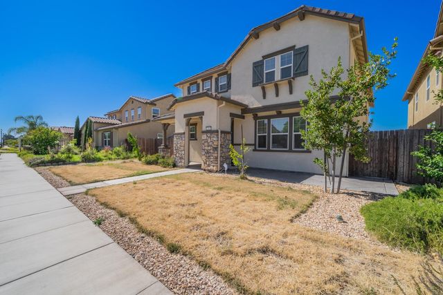 1767 W WOODWARD Ave, Manteca, CA 95337