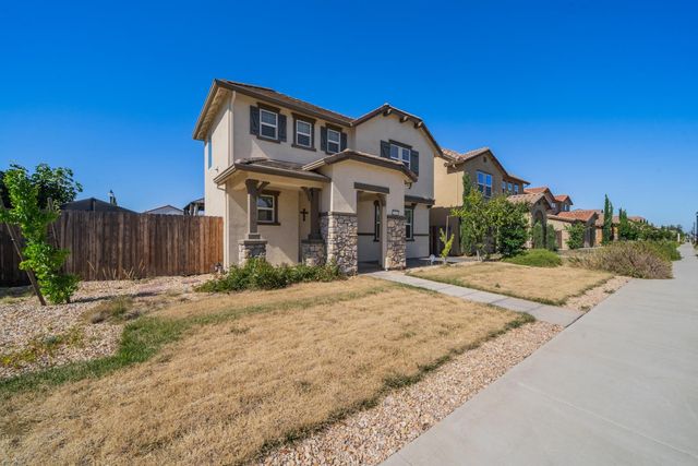 1767 W WOODWARD Ave, Manteca, CA 95337