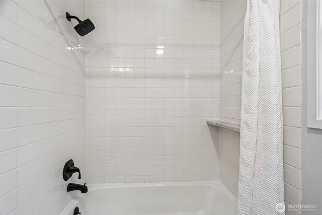 108 N 184th Street, Shoreline, WA 98133