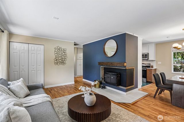 108 N 184th Street, Shoreline, WA 98133