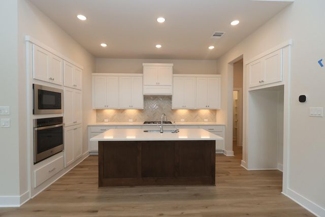 6921 Nubuck Drive, Montgomery, TX 77316
