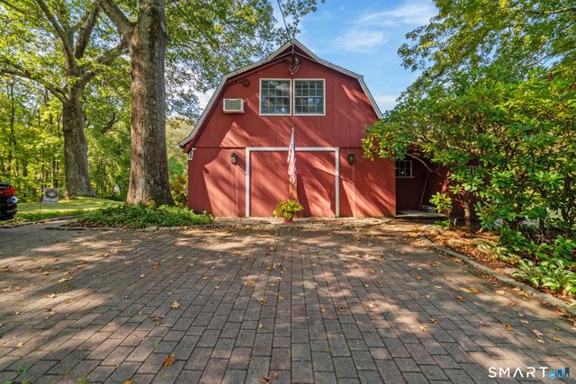 47 South Street, Roxbury, CT 06783