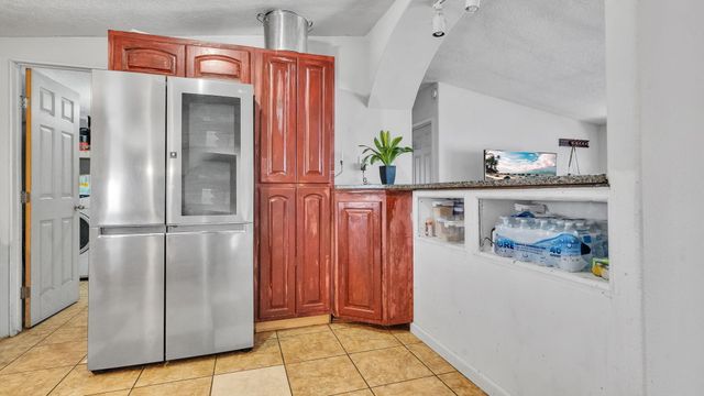 4011 Zorro Drive SE, Albuquerque, NM 87105