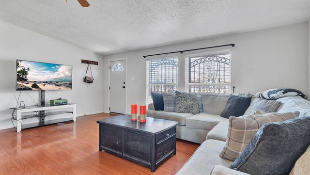 4011 Zorro Drive SE, Albuquerque, NM 87105