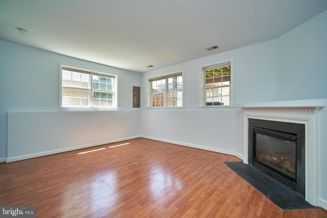 19147 COMMONWEALTH TER, Leesburg, VA 20176