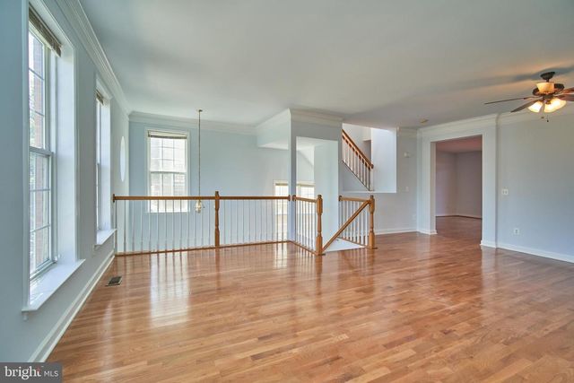 19147 COMMONWEALTH TER, Leesburg, VA 20176