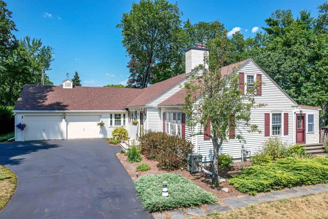 1391 Old North Main Street, Laconia, NH 03246