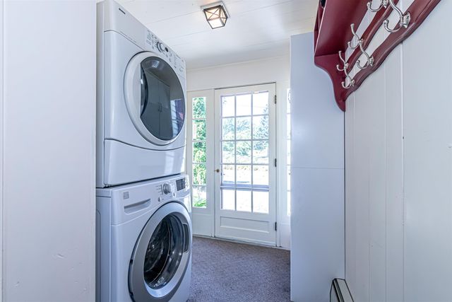 1391 Old North Main Street, Laconia, NH 03246