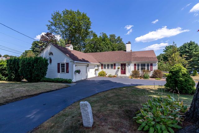 1391 Old North Main Street, Laconia, NH 03246