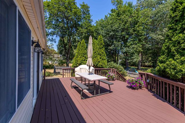 1391 Old North Main Street, Laconia, NH 03246