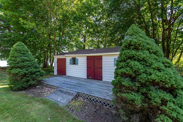 1391 Old North Main Street, Laconia, NH 03246
