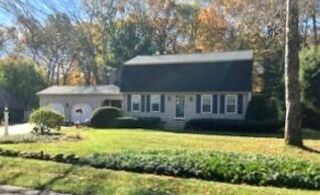 141 Barry St, Agawam, MA 01030