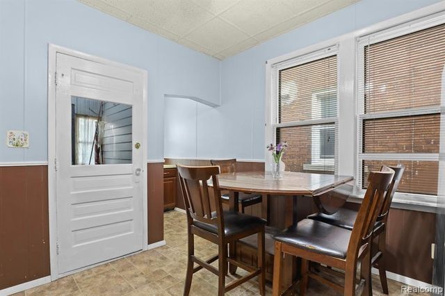 2633 Commor Street, Hamtramck, MI 48212