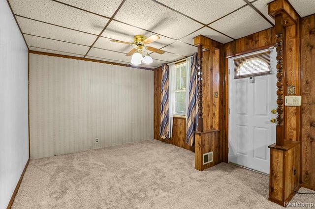 2633 Commor Street, Hamtramck, MI 48212
