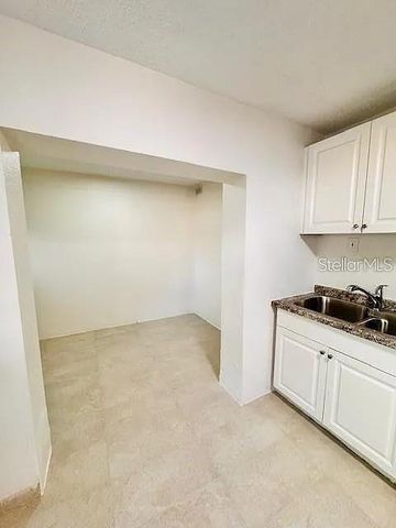 209 W EMILY STREET, Tampa, FL 33603