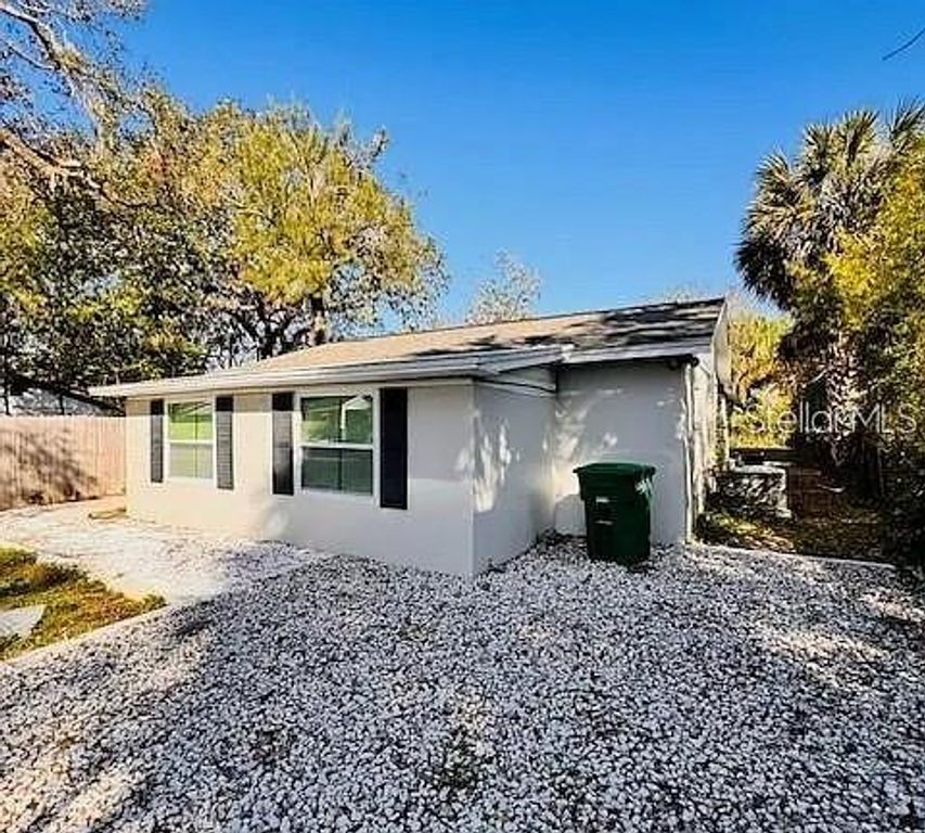 209 W EMILY STREET, Tampa, FL 33603