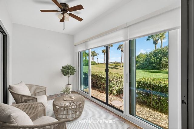 6165 S Mirror Lake Drive 106, Sebastian, FL 32958