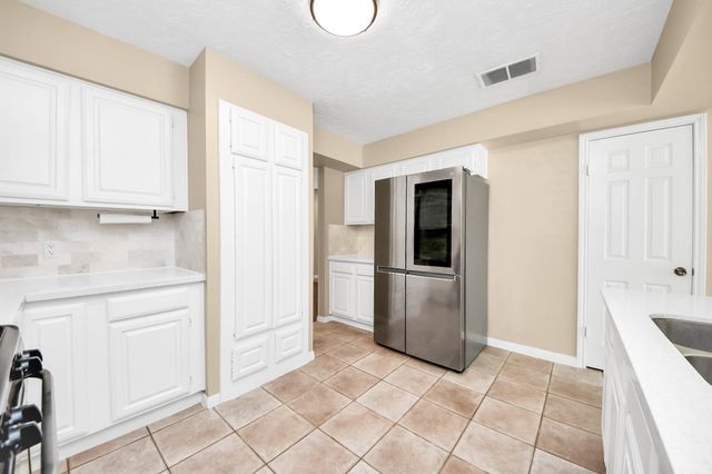 3834 Carya Circle, Sugar Land, TX 77479