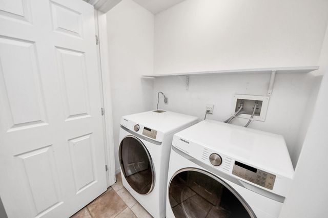 3834 Carya Circle, Sugar Land, TX 77479