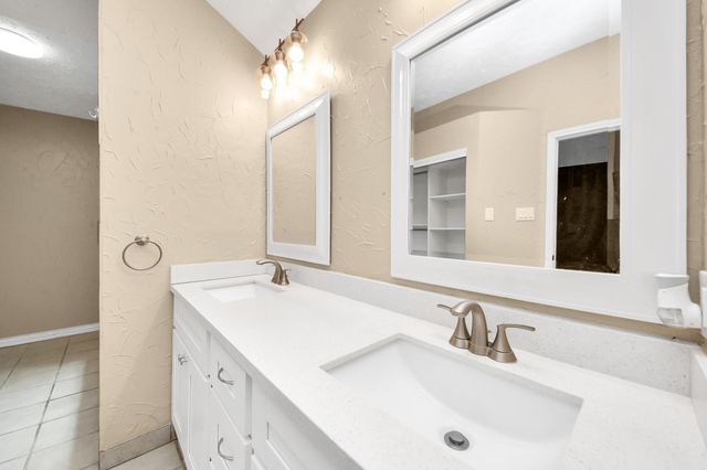 3834 Carya Circle, Sugar Land, TX 77479