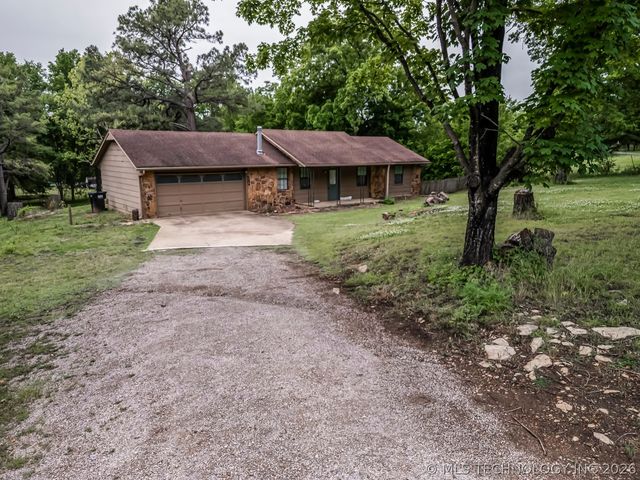 9650 E 460 Road N, Claremore, OK 74017