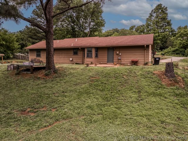 9650 E 460 Road N, Claremore, OK 74017