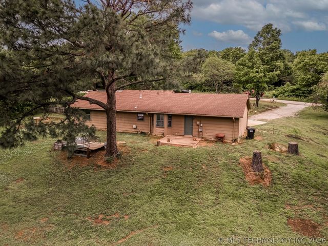 9650 E 460 Road N, Claremore, OK 74017